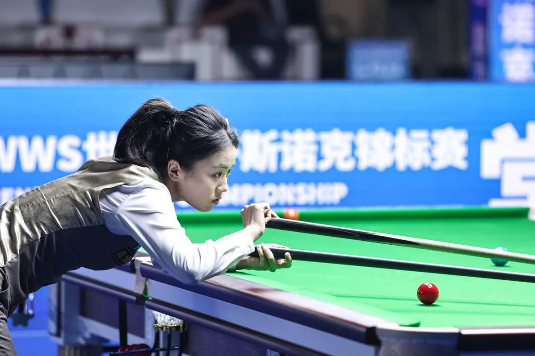 他迅速赢得 他迅速赢得