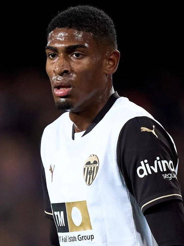 富的中场形 富的中场形