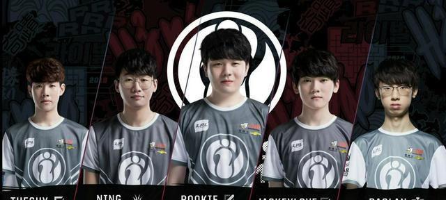 柏油下的钻 柏油下的钻